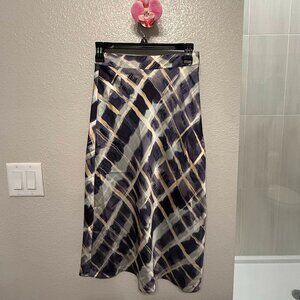 H&M Midi Skirt size 0/1